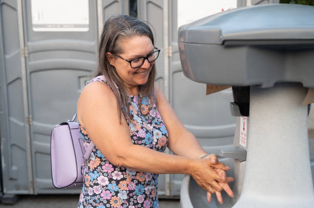 Best Portable toilet rental cost  in Warwick, RI